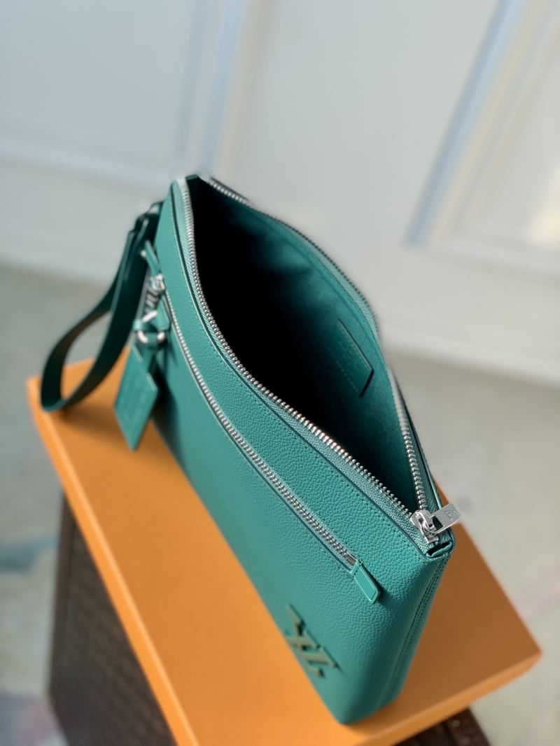 LV Clutch Bags